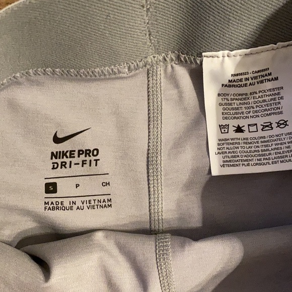 Nike Pro Spandex - Picture 3 of 3